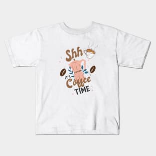 Its Coffee Time With Mug & Coffee Beans Kids T-Shirt